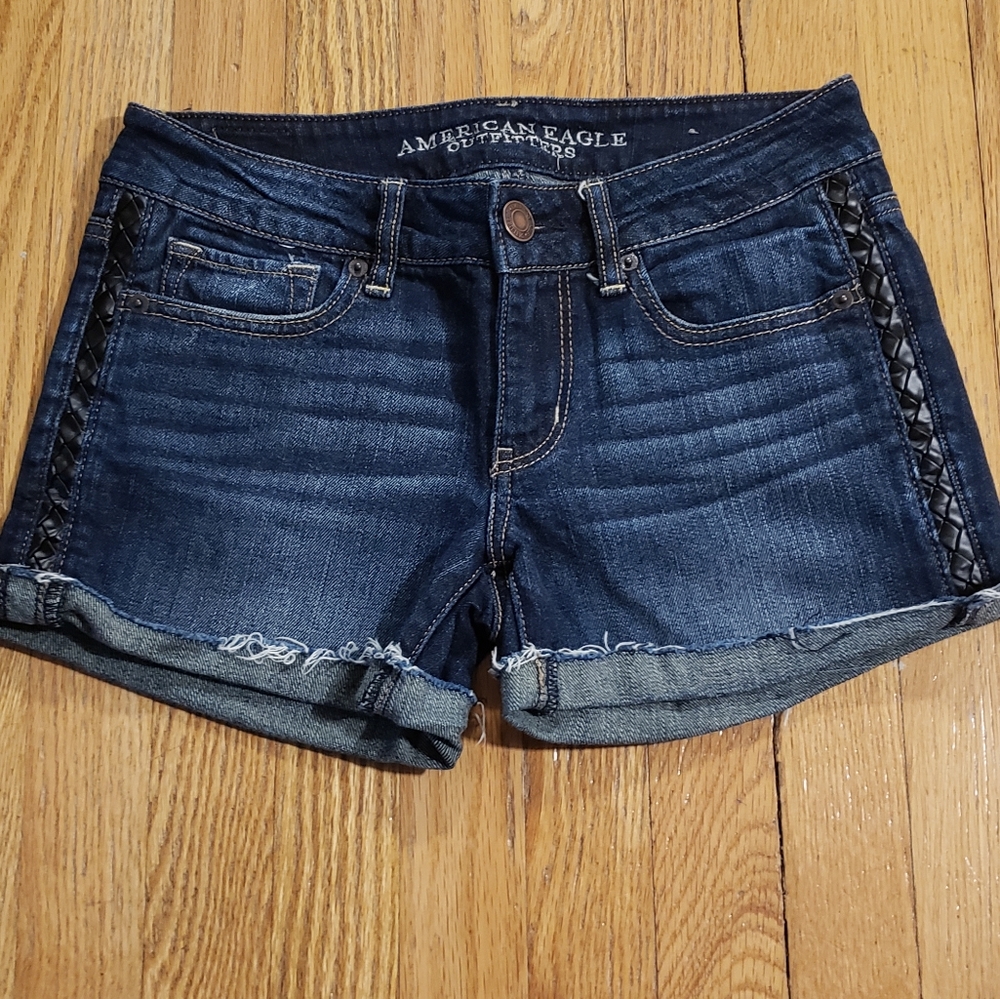 American Eagle Jean Shorts Stretch Braided Faux Leather, Size 4